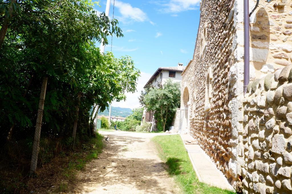 Giardino Degli Ulivi Caprino Veronese Exterior foto